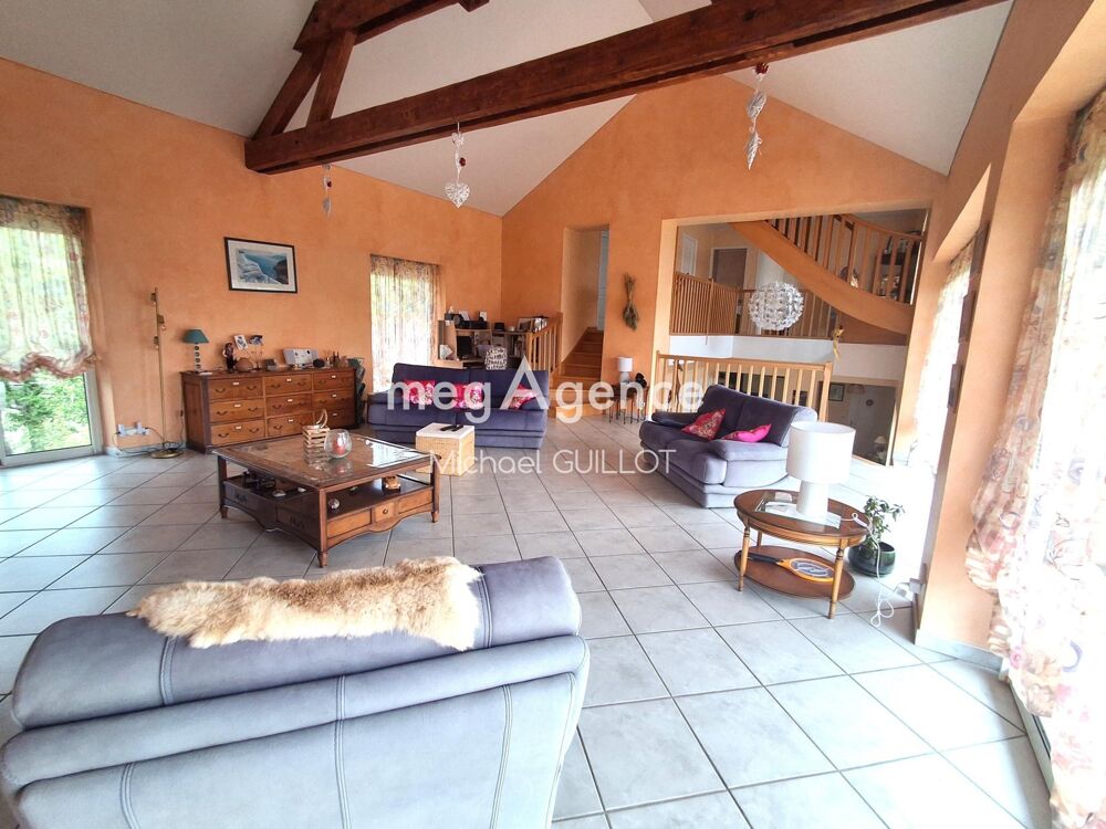 Vente Maison Charmante maison de 155 m² avec panorama exceptionnel Grand-corent