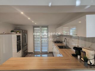  Maison � vendre 7 pi�ces 180 m�