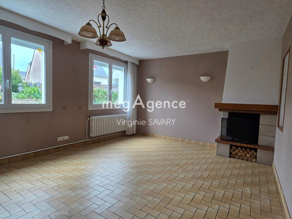 Maison avec 4 chambres et garage