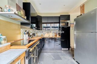  Maison à vendre 8 pièces 205 m²