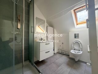  Immeuble à vendre 200 m²