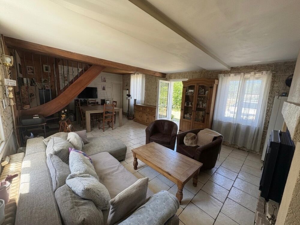 Maison 4 pièces de 89m2 avec Jardin. Hondouville (Vallée dEure)