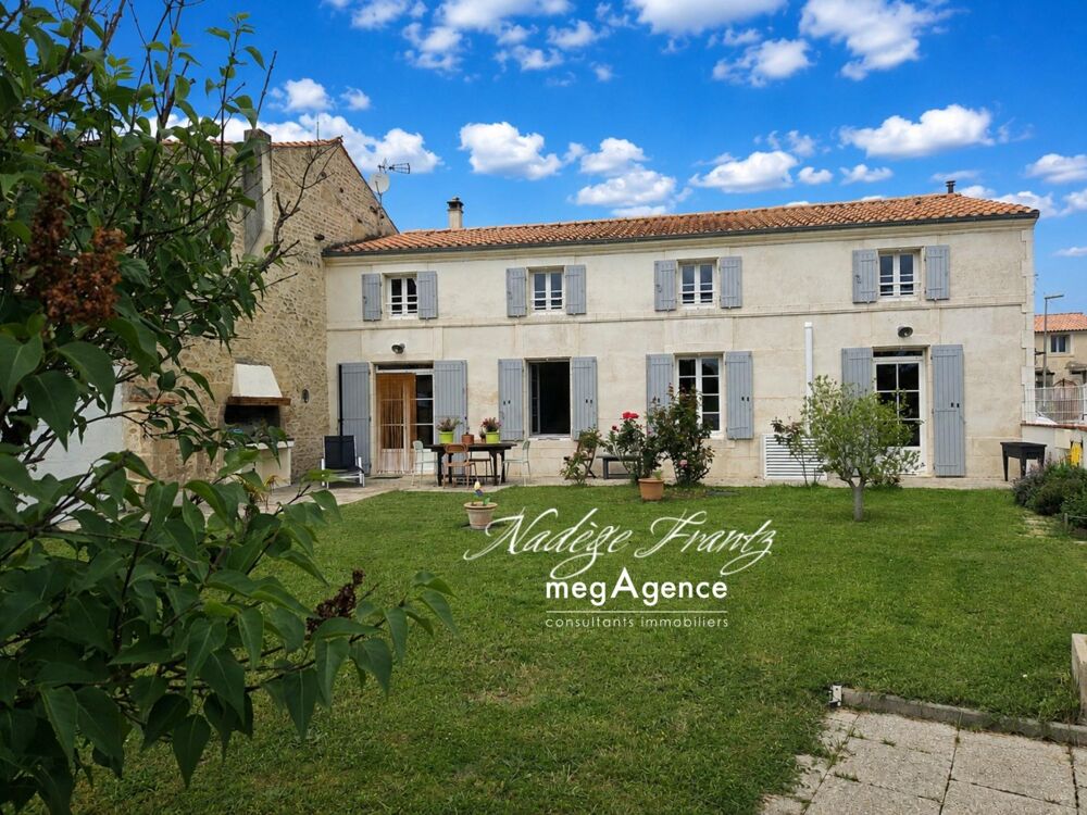 Maison 6 pièces 171 m² · à Aulnay · 171 m² · 220 000 €