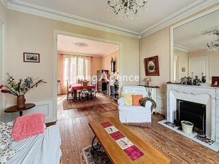  Maison à vendre 9 pièces 165 m²