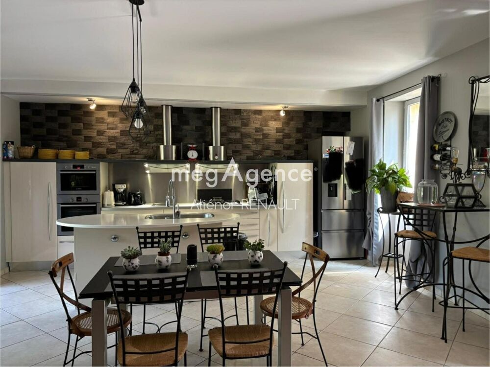 Vente Maison Maison en pierre 320 m² avec gîte et grange Lalinde