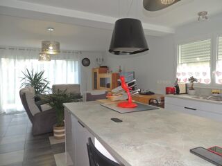  Maison � vendre 4 pi�ces 94 m�