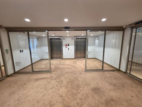 Bureaux d'exception 1630m&sup2; - Vue panoramique Paris - 27 parkings 3570000 92110 Clichy