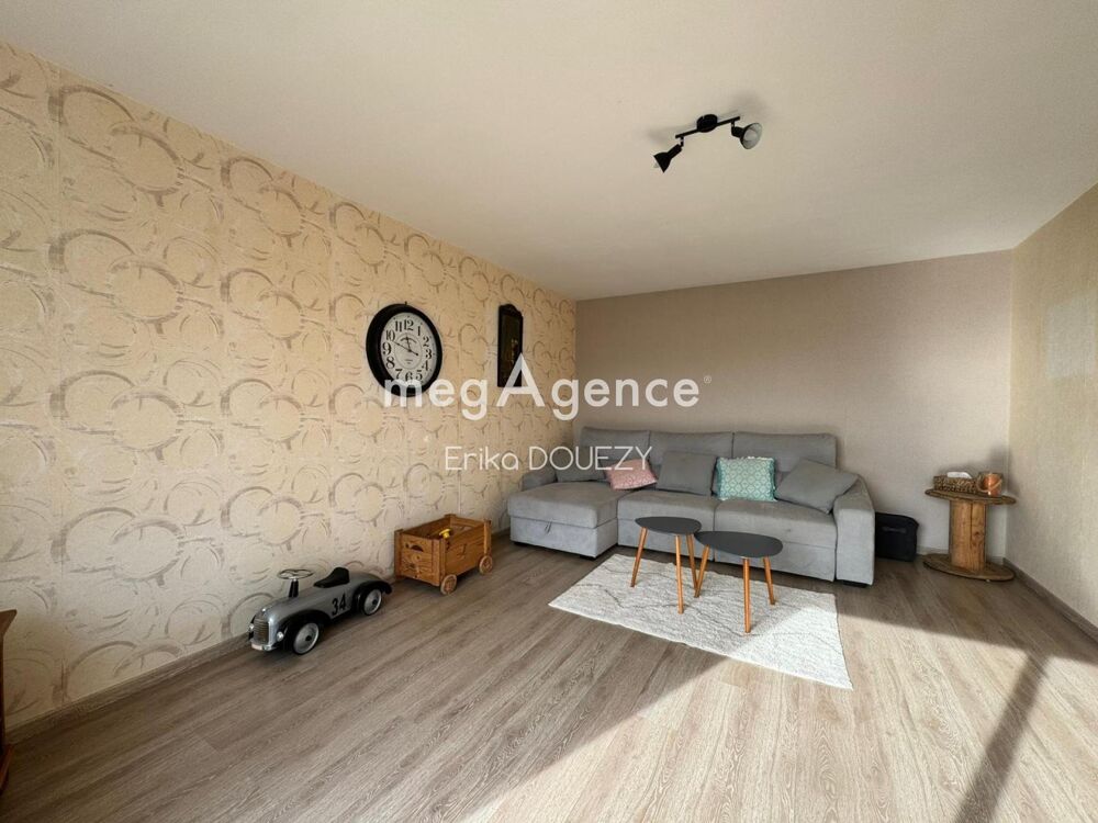 Longère avec grand jardin clos, 3 chambres, garage