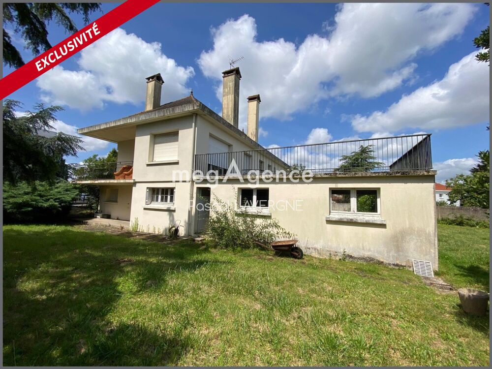 EXCLUSIVITÉ MEGAGENCE - Maison - centre-ville de Challans.