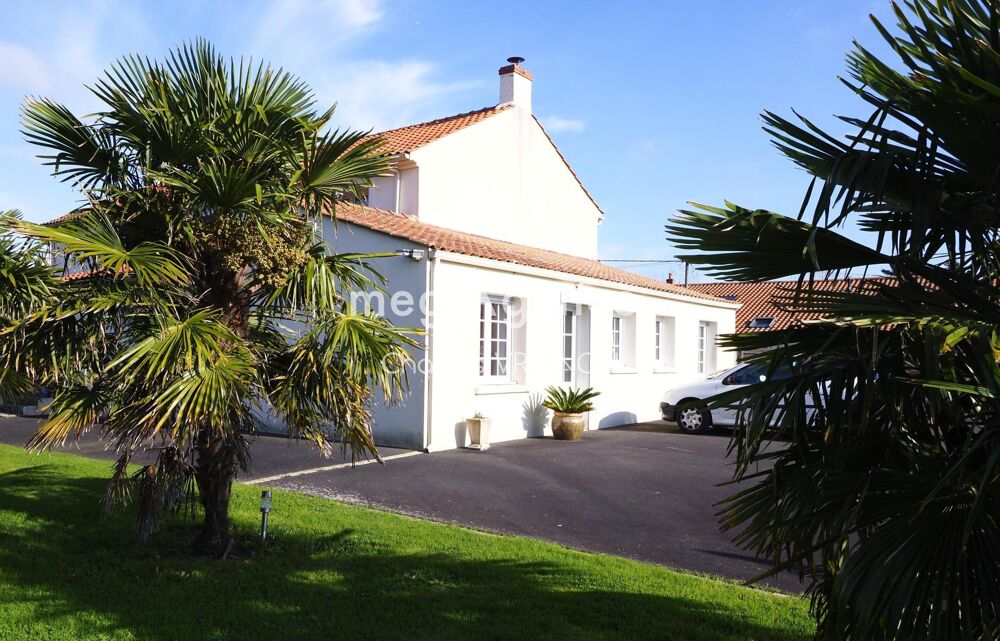 Vente Maison DOMAINE avec ETANG et Environnement EXCEPTIONNEL ! Les sables-d'olonne