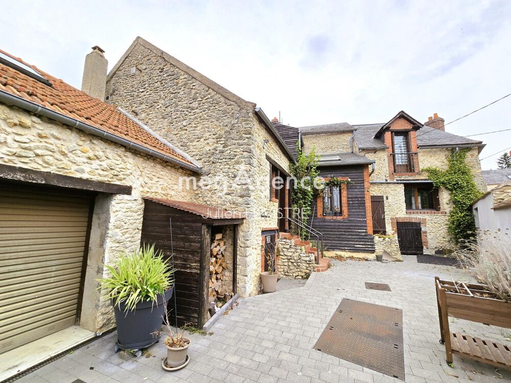 Maison 5 pièces 177 m² · à Auneau-Bleury-Saint-Sy... · 177 m² · 229 000 €