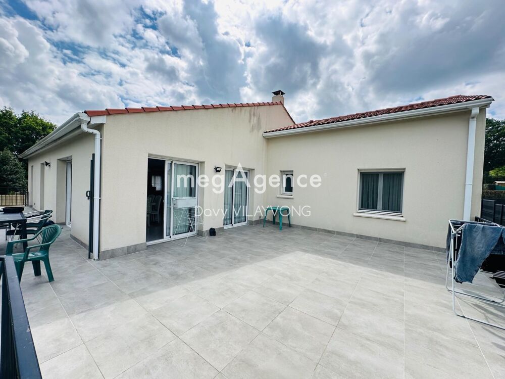 Maison NON MITOYENNE MORTAGNE SUR SEVRE