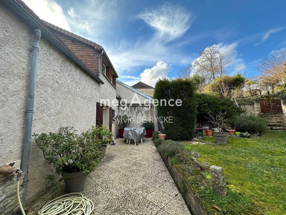 Vente Maison Maison sur 480m2 de terrain clos Nailly