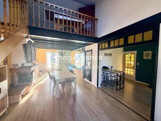  Maison à vendre 10 pièces 196 m²