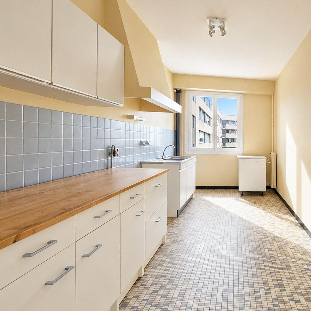 Appartement T3 hyper centre, lumineux et parking sécurisé