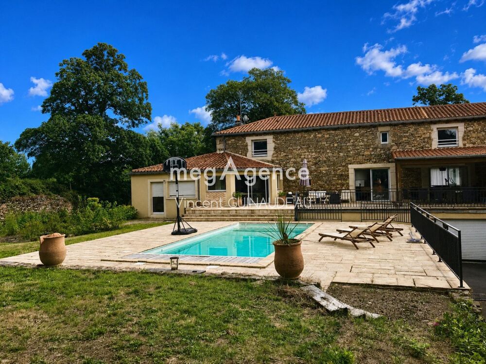 Longere Dans domaine