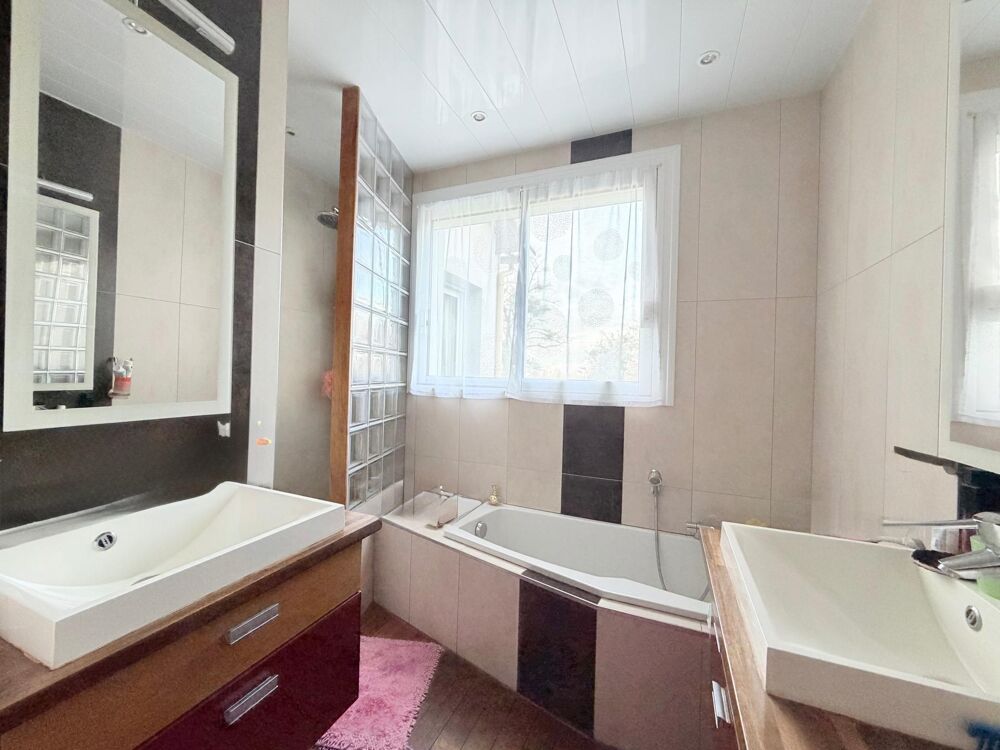 � vendre  Maison Vezins (49340)