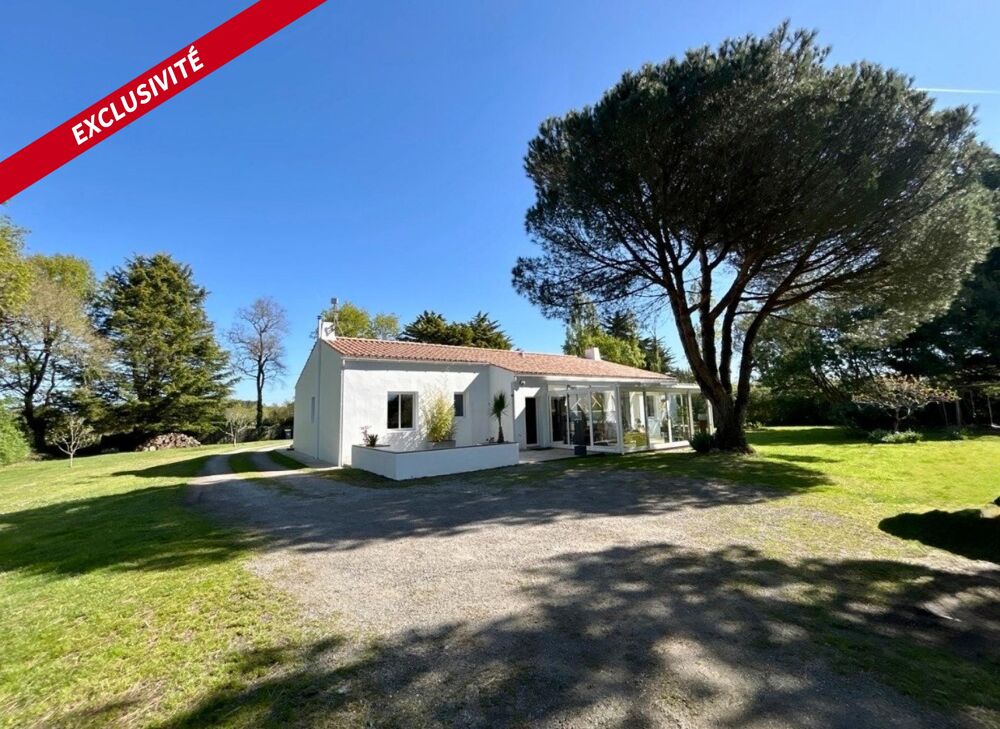 Proche Challans, Maison 3 chambres jardin piscine
