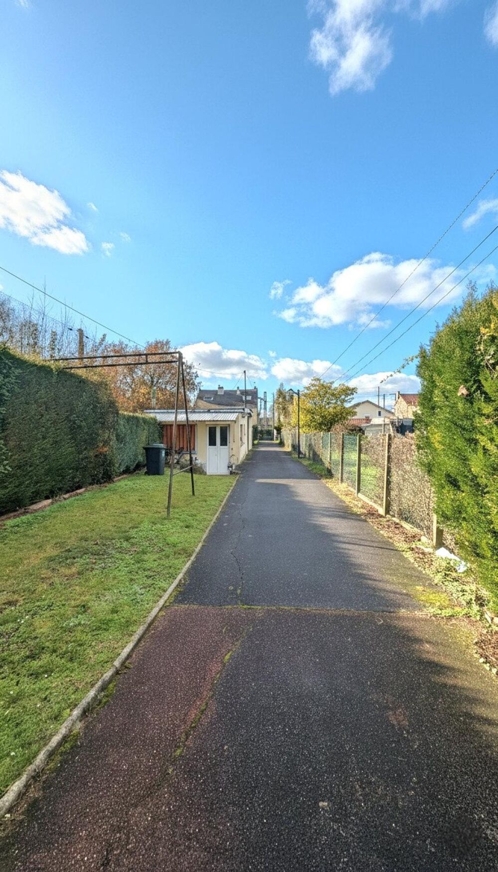 ENSEMBLE IMMOBILIER RARE ERMONT
