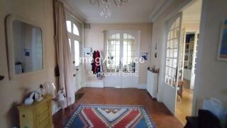 Maison  vendre 9 pices 270 m