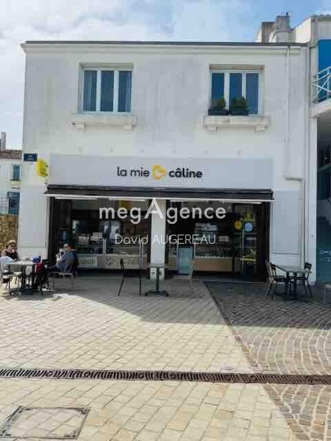 Opportunit&eacute;, id&eacute;alement plac&eacute;, murs commerciaux en front de port 620000 85350 L' ile-d'yeu