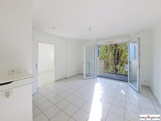 Vente Appartement Nantes Schuman – Charmant T2 lumineux avec parking sécurisé Nantes