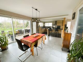  Maison  vendre 6 pices 126 m