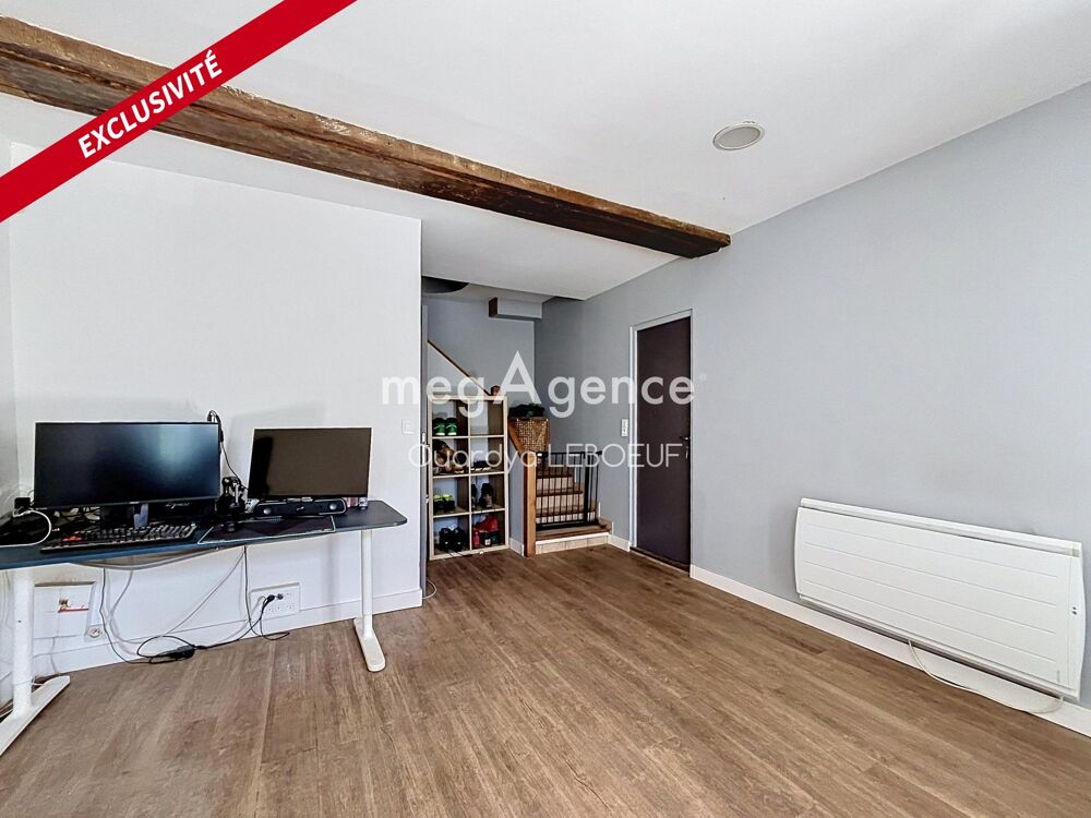 Vente Maison Maison en pierre rénovée, 3 chambres, garage et cour privative Aincourt