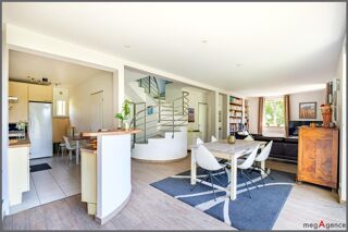  Appartement à vendre 5 pièces 137 m²
