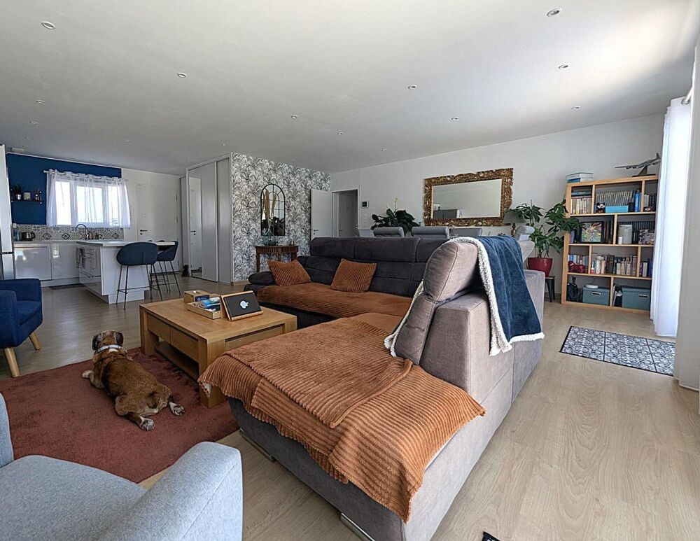 Vente Maison CHALLANS, Maison, 109 m2, 4 chambres, piscine Challans