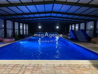  Maison à vendre 13 pièces 425 m²