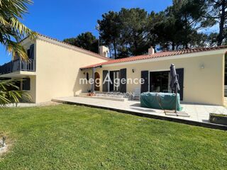  Maison à vendre 6 pièces 179 m²