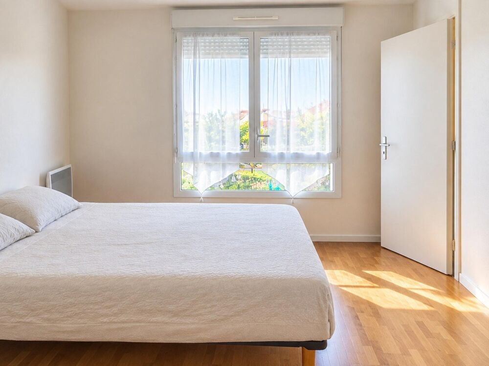 Vente Appartement Massy : 2 pièces lumineux, terrasse et parking XL Massy