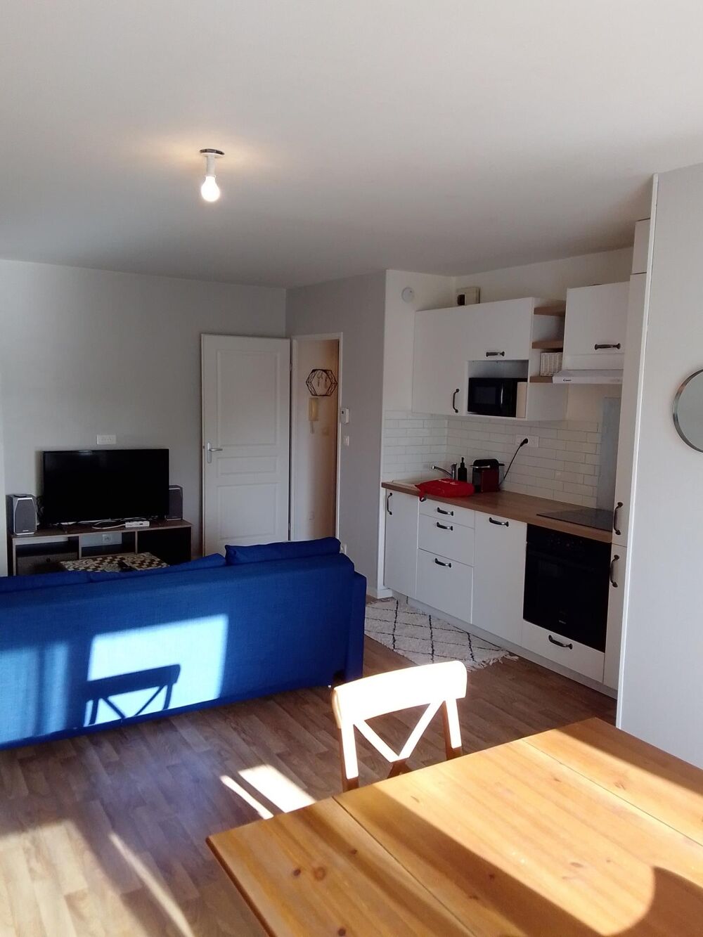 Vente Appartement APPARTEMENT 1 CHAMBRE AVECBOX QUI PEUT SERVIRE DE GARAGE Angers