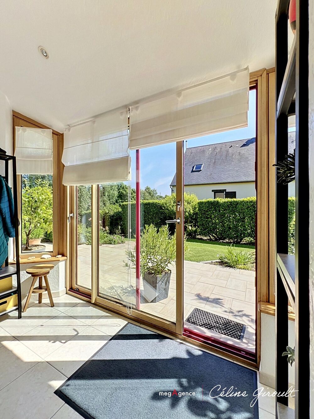 Vente Maison Pavillon spacieux avec vie de plain et dépendance Bacilly
