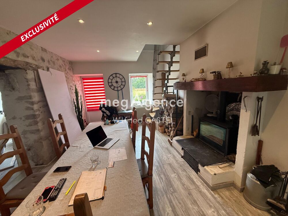 Vente Maison Corps de ferme avec une grange de 450m2 en pierre ! Les achards