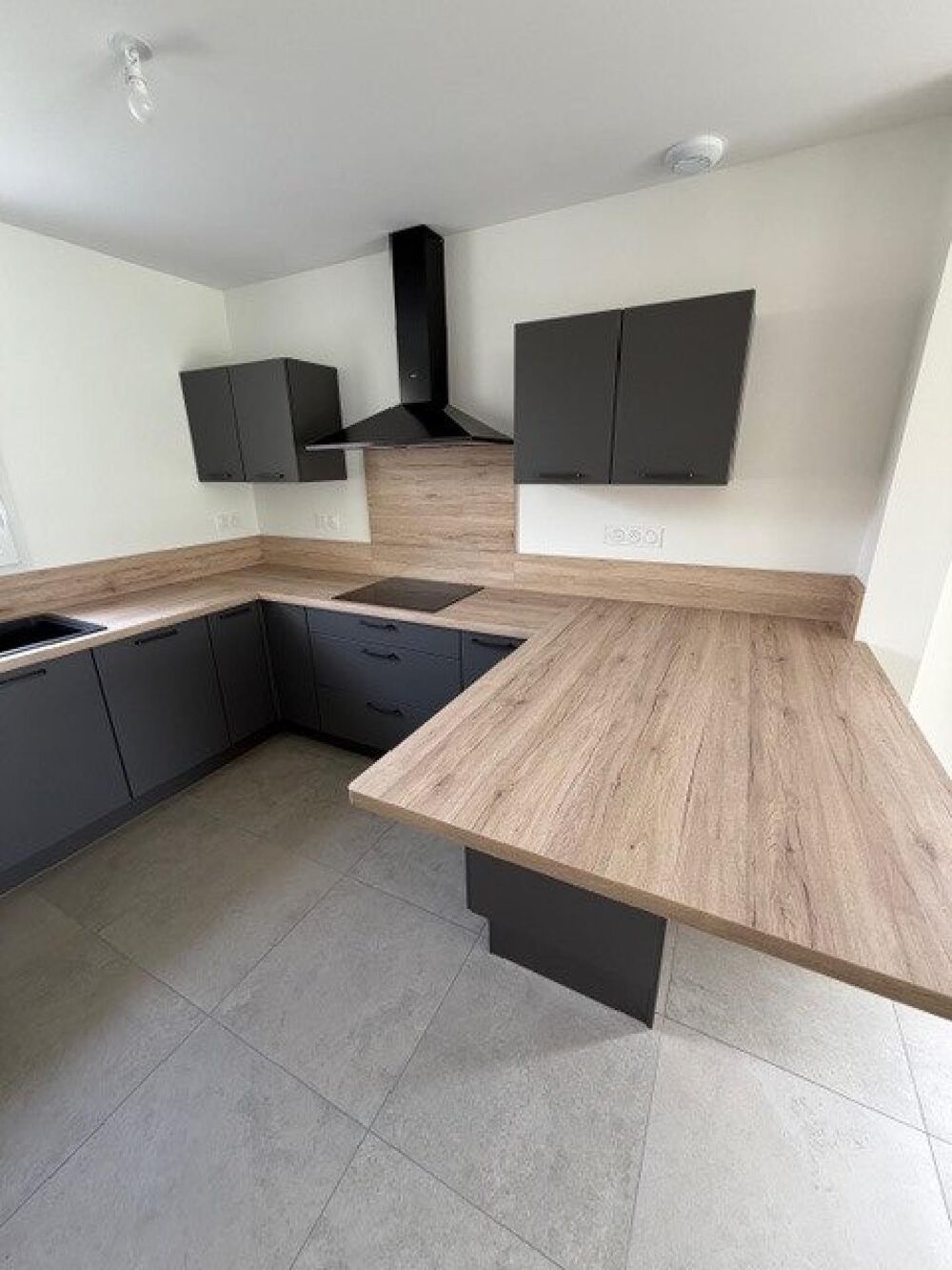Maison T4 neuve avec prestations de qualité.