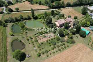  Maison � vendre 6 pi�ces 243 m�