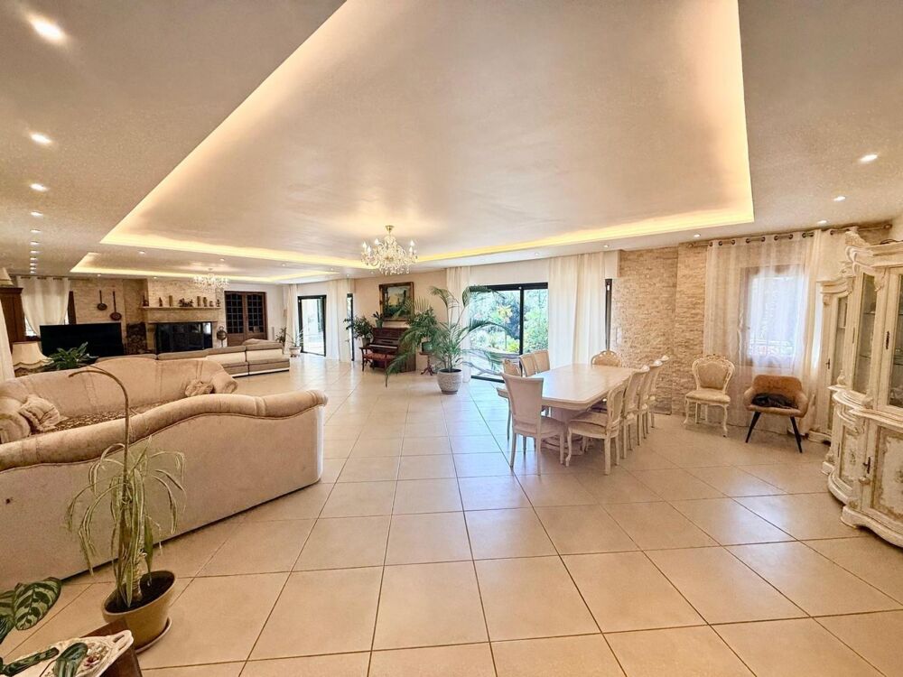 Vente Maison PROPRIÉTÉ D'EXCEPTION (634 M2 de surface utile) Saint-paul-de-vence