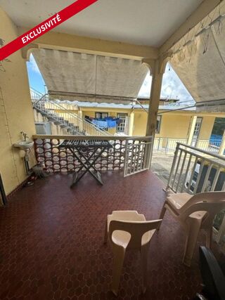  Immeuble à vendre 249 m²
