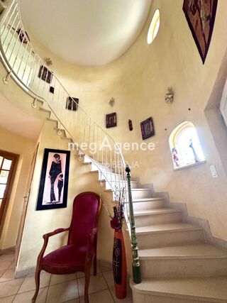  Maison  vendre 7 pices 192 m