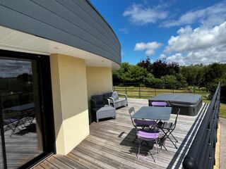  Maison à vendre 10 pièces 232 m²