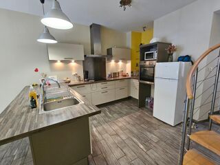  Maison � vendre 9 pi�ces 200 m�