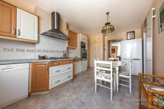  Appartement à vendre 5 pièces 130 m²
