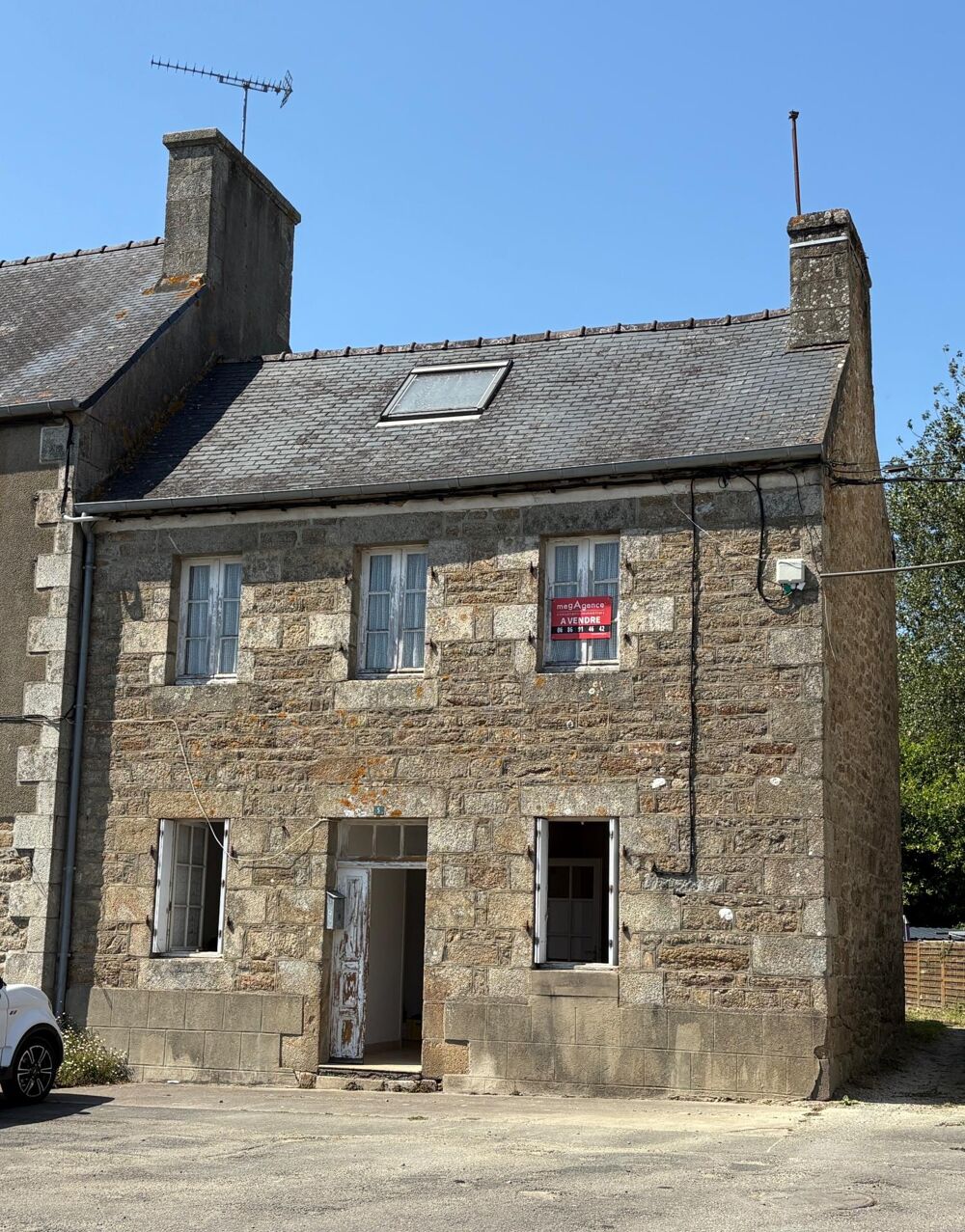 Maison de village  partiellement rénovée
