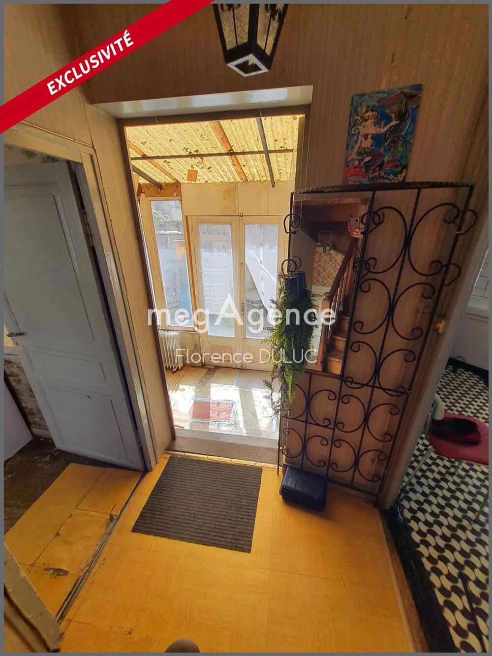 Vente Immeuble MAISON AVEC PATIO ET PETIT GARAGE EN CENTRE VILLE Saint-jean-d'angely