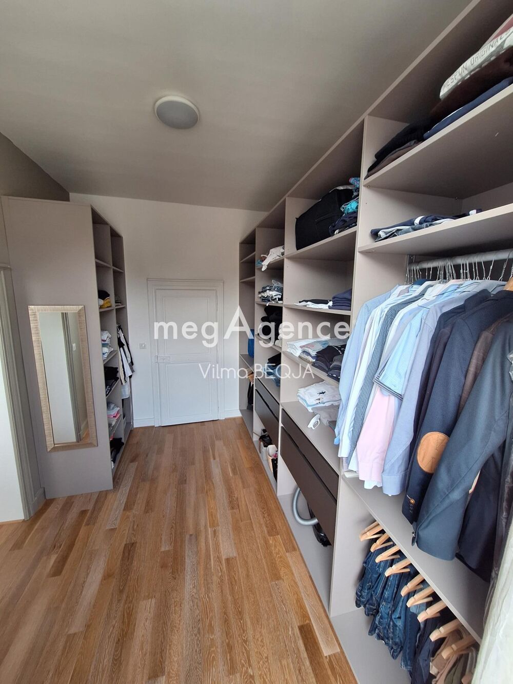 � vendre  H�tel Particulier Sens (89100)