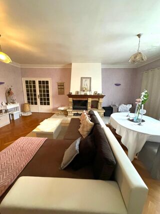  Appartement  vendre 5 pices 135 m