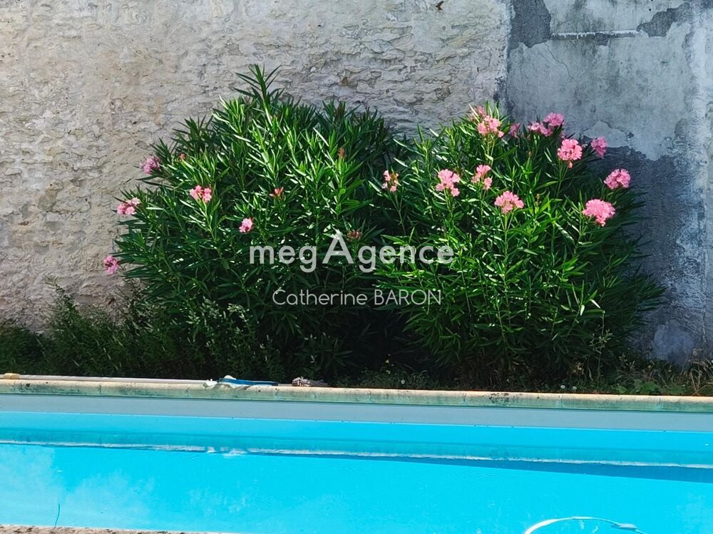 COGNAC  Maison de 175 m² | 4 chambres | Piscine | Garage | Grenier aménageable