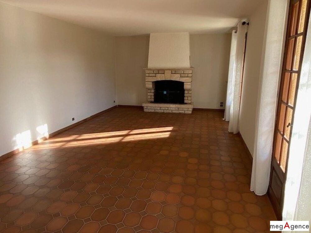 Vente Maison Maison 6 pièces 172 m² sur terrain de 4892 Saint-gaudens